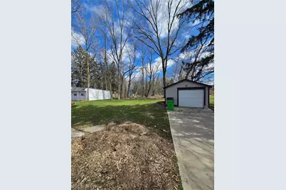 1275 S Green Road, South Euclid, OH 44121 - Photo 3