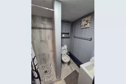 1275 S Green Road, South Euclid, OH 44121 - Photo 23