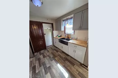 1275 S Green Road, South Euclid, OH 44121 - Photo 7