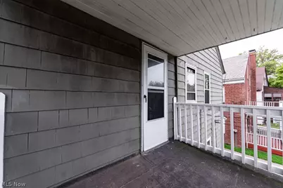 18405 Newell Road, Huber Heights, OH 44122 - Photo 7
