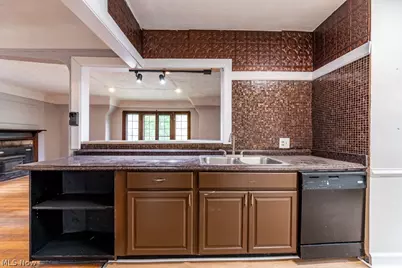 18405 Newell Road, Huber Heights, OH 44122 - Photo 25