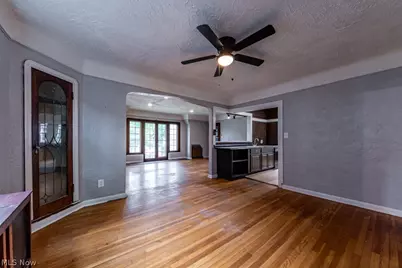 18405 Newell Road, Huber Heights, OH 44122 - Photo 19