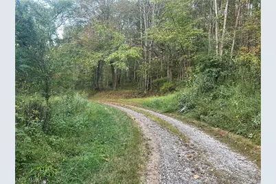 8188 Dozer Road, Cambridge, OH 43725 - Photo 9