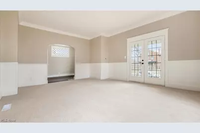 958 Forest Avenue, Zanesville, OH 43701 - Photo 7