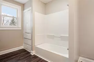 958 Forest Ave, Zanesville, OH 43701 - Photo 33