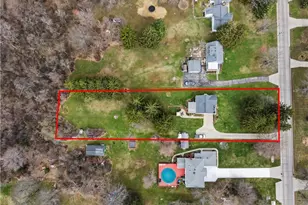 8084 Wright Rd, Grandview Heights, OH 44147 - Photo 35