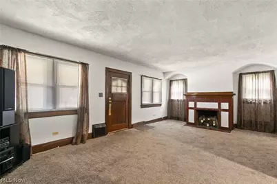 968 Stadelman Avenue, Akron, OH 44320 - Photo 5