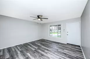 6369 Eldridge Blvd, Huber Heights, OH 44146 - Photo 5