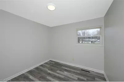 6369 Eldridge Boulevard, Huber Heights, OH 44146 - Photo 13