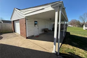 102 Furlen Ct, Hubbard, OH 44425 - Photo 19