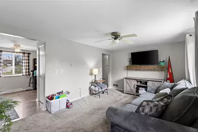 112 Parkview Drive, Wintersville, OH 43953 - Photo 5