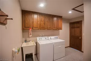 6424 Weaver Rd, Berlin Center, OH 44401 - Photo 13