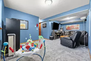 1719 Wilson Rd, Akron, OH 44312 - Photo 29