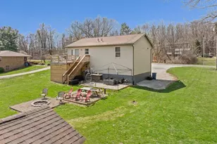 1719 Wilson Rd, Akron, OH 44312 - Photo 7