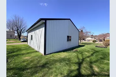 817 Superior Street, Zanesville, OH 43701 - Photo 25