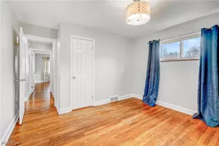 24037 Mastick Rd, North Olmsted, OH 44070 - Photo 17