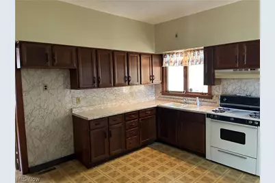 331 Wood Avenue, Niles, OH 44446 - Photo 5