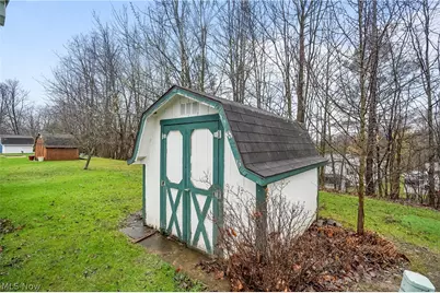 228 Troy Oaks Drive, Hiram, OH 44234 - Photo 7