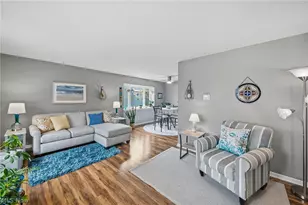 4560 Newbury Dr, Vermilion, OH 44089 - Photo 5