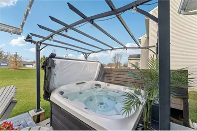 4330 Weathervane Drive, Lorain, OH 44053 - Photo 7