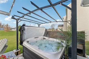 4330 Weathervane Dr, Lorain, OH 44053 - Photo 7