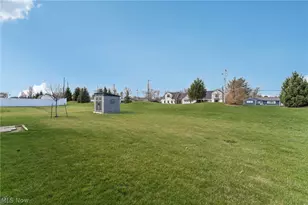 4330 Weathervane Dr, Lorain, OH 44053 - Photo 41