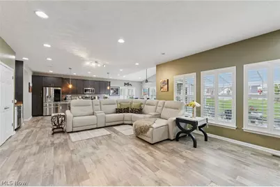 4330 Weathervane Drive, Lorain, OH 44053 - Photo 9