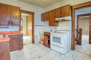 1622 Winchester Ave, Oakwood, OH 44107 - Photo 5