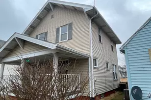 1138 Roslyn Ave SW, Canton, OH 44710 - Photo 3