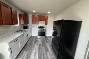 343 Stewart St, Zanesville, OH 43701 - Photo 9