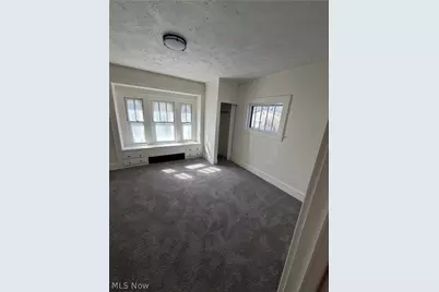 2458 East Avenue, Akron, OH 44314 - Photo 5