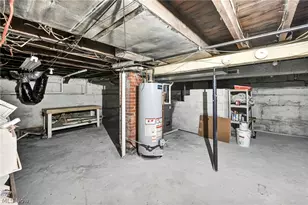 127 E 35th St, Lorain, OH 44055 - Photo 33