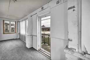 127 E 35th St, Lorain, OH 44055 - Photo 3