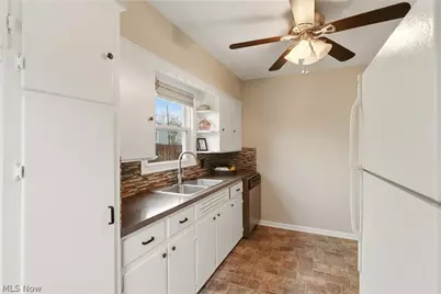 1734 Tonawanda Avenue, Akron, OH 44305 - Photo 7