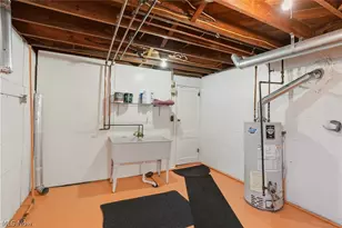 1734 Tonawanda Ave, Akron, OH 44305 - Photo 21