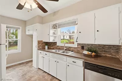 1734 Tonawanda Avenue, Akron, OH 44305 - Photo 9