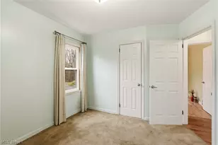 1734 Tonawanda Ave, Akron, OH 44305 - Photo 17