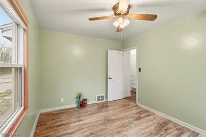 1734 Tonawanda Avenue, Akron, OH 44305 - Photo 19