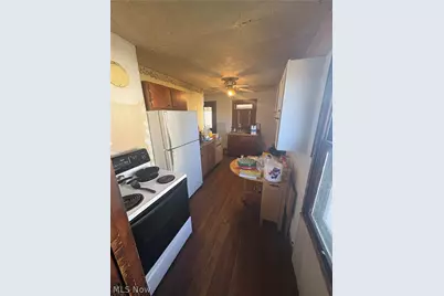 437 Warwick Avenue, Zanesville, OH 43701 - Photo 3