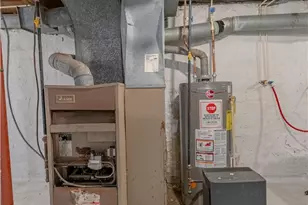 3736 Louise St, Mogadore, OH 44260 - Photo 23