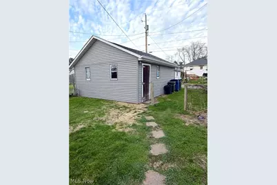 776 Larzelere Avenue, Zanesville, OH 43701 - Photo 3