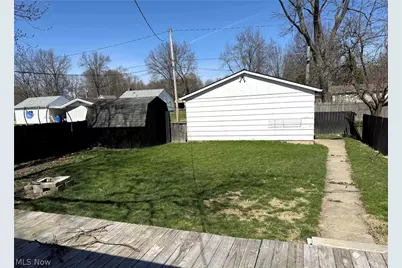 425 Second Street, Brewster, OH 44613 - Photo 7