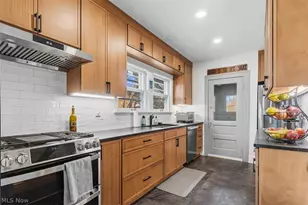 3030 Huntington Rd, Huber Heights, OH 44120 - Photo 15