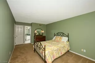 5780 Emerald Ridge Pkwy, Solon, OH 44139 - Photo 25