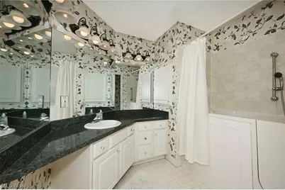 5780 Emerald Ridge Parkway, Solon, OH 44139 - Photo 27