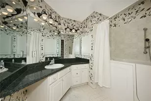 5780 Emerald Ridge Pkwy, Solon, OH 44139 - Photo 27