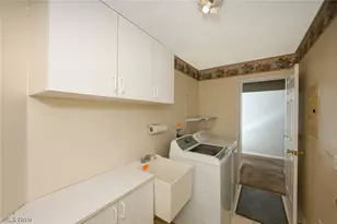 5780 Emerald Ridge Pkwy, Solon, OH 44139 - Photo 31