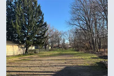 1145 Stiles, Warren, OH 44481 - Photo 7