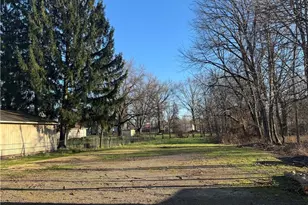 1145 Stiles, Warren, OH 44481 - Photo 7