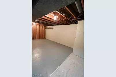 1627 Bayberry Lane, Coshocton, OH 43812 - Photo 31